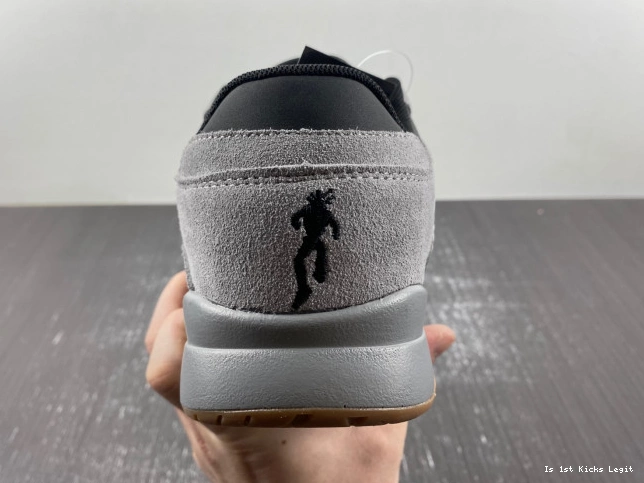 TRAVIS CHECK JORDAN SCOTT X CUT THE FZ8117-001 0710